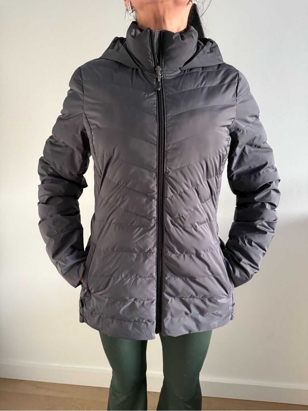 Women’s Hooded Quilted Puffer Jacket - Gray